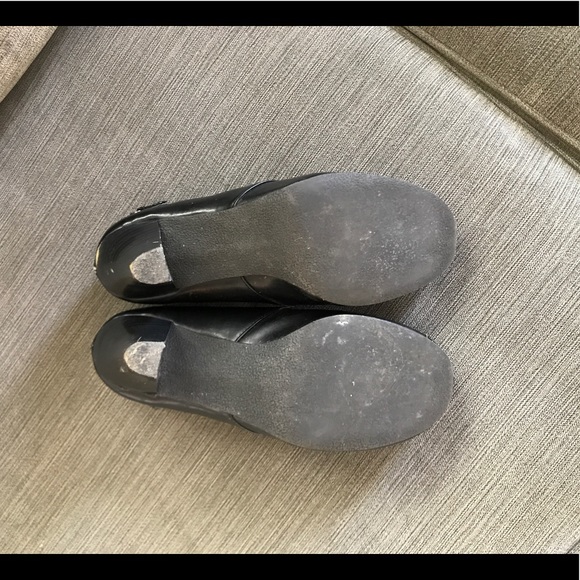 Black heels Size 7 - Picture 5 of 5